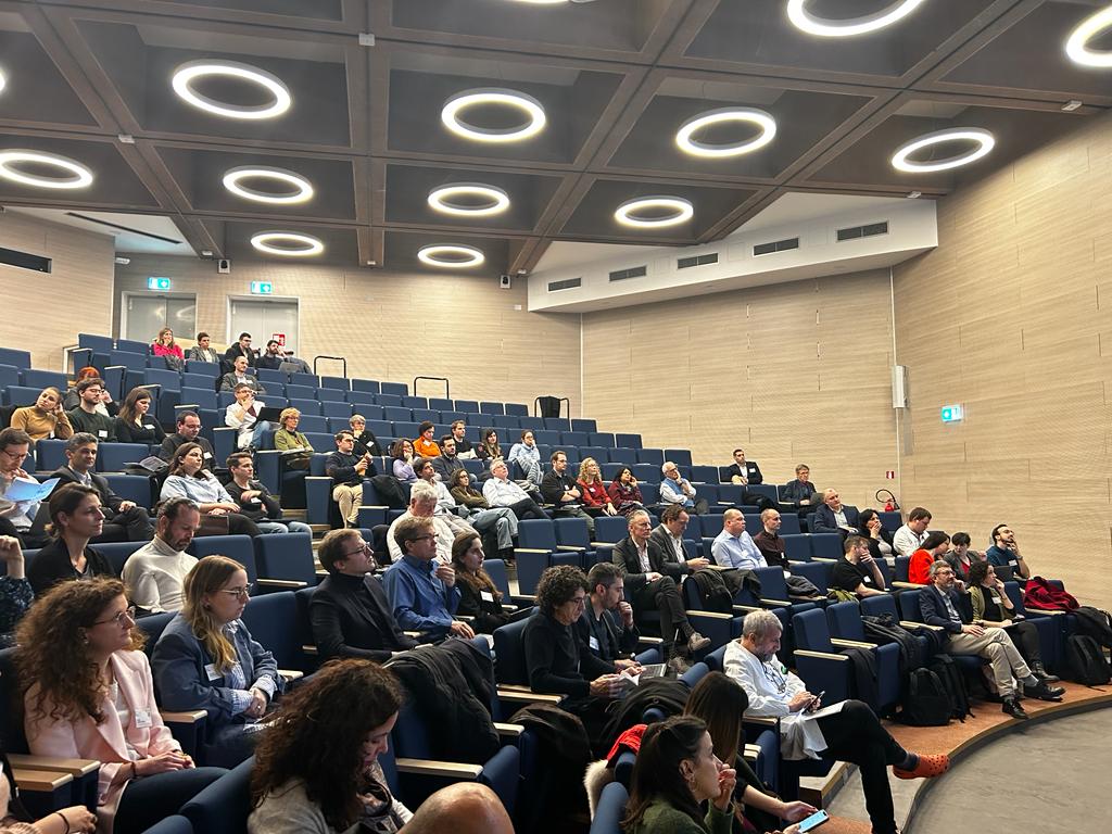 Today we celebrated the first day of #CCEAM24 in Milan, Italy. After a review, perspectives and strategic session, attendees enjoyed great flash talks. Looking forward to day 2! 

#CCEDART