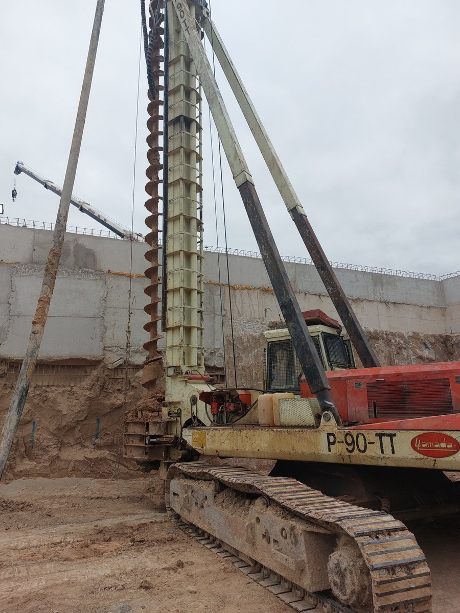 cimenter_'s tweet photo. Comenzamos la semana en nuestras obras de #Murcia #Madrid #Alicante y #Valencia. Trabajando en obra pública y privada, obra civil, residencial e industrial. Por una semana de 0 accidentes y buena producción
#cimentaciones #geotecnia #pilotes #anclajes #murospantalla #micropilotes https://t.co/z16spWNhD6