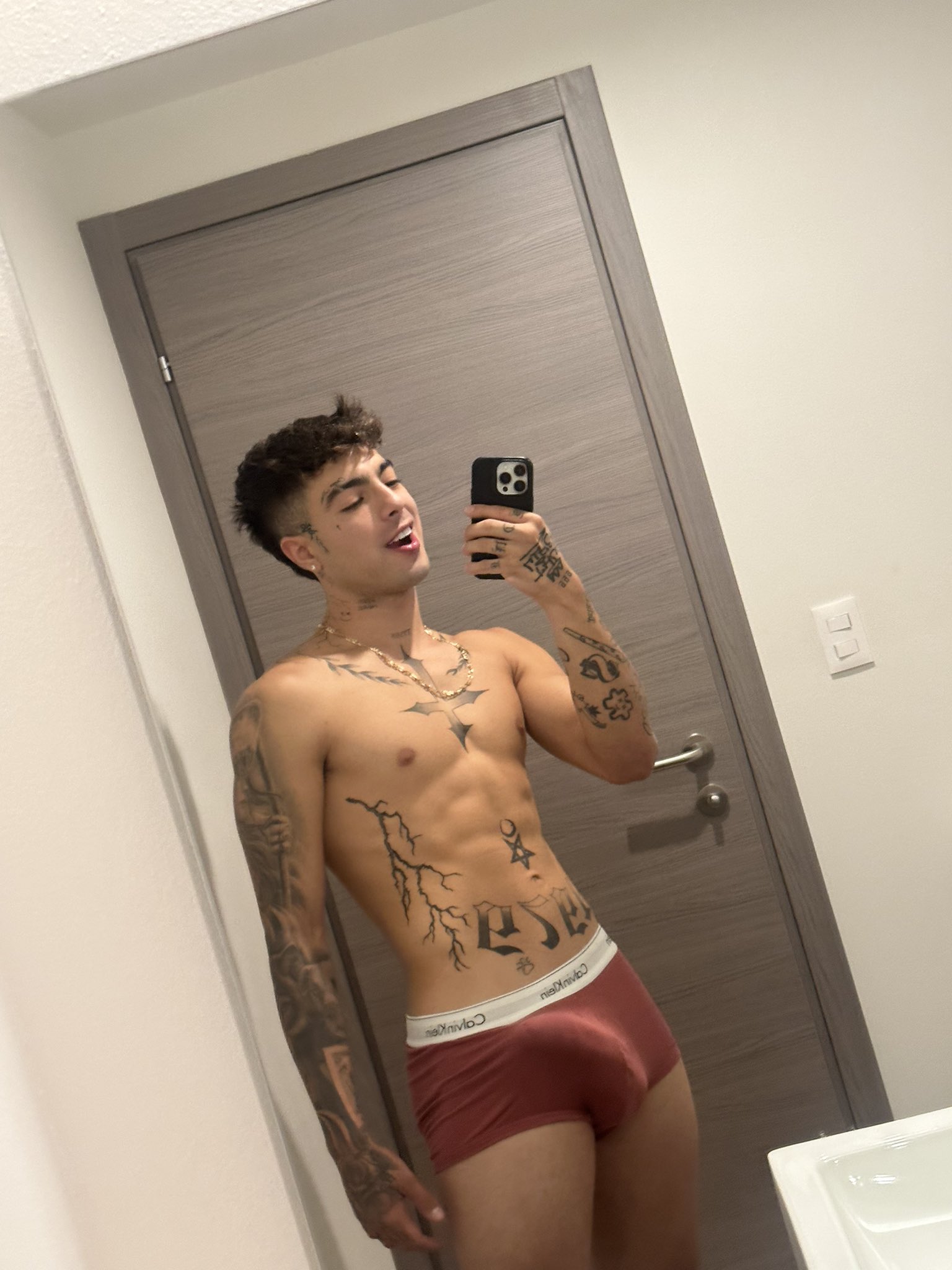 Naim darrechi desnudo twitter - Naim Darrechi (@naimdiarrechi) X uc-shop.by...