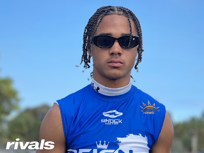 John Garcia, Jr. (@johngarcia_jr) on Twitter photo Rivals looks at several prospect who made a strong first impression, in 2025 and 2026, over the weekend at the <a href="/FootballHotbed/">Football Hotbed</a> 7v7 Classic:
n.rivals.com/news/new-prosp… Rivals looks at several prospect who made a strong first impression, in 2025 and 2026, over the weekend at the <a href="/FootballHotbed/">Football Hotbed</a> 7v7 Classic:
n.rivals.com/news/new-prosp…