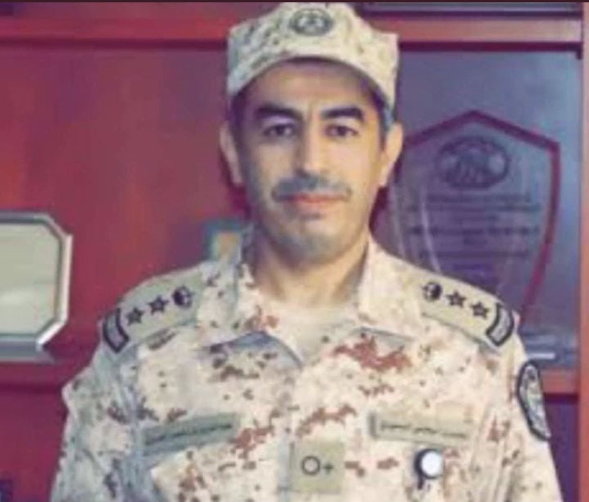 اتقدم بخالص العزاء والمواساة 
إلى الشيخ ناصر بن صالح العرق وابناءه وأسرة ال العرق الكرام في وفاة العقيد عبدالعزيز بن ناصر بن صالح العرق المري 
سائل المولى للفقيد الرحمه والمغفرة وان يسكنه فسيح جناته وان يلهم اهله وذويه الصبر والسلوان
#العقيد_عبدالعزيز_العرق 
الحمدالله على كل حال