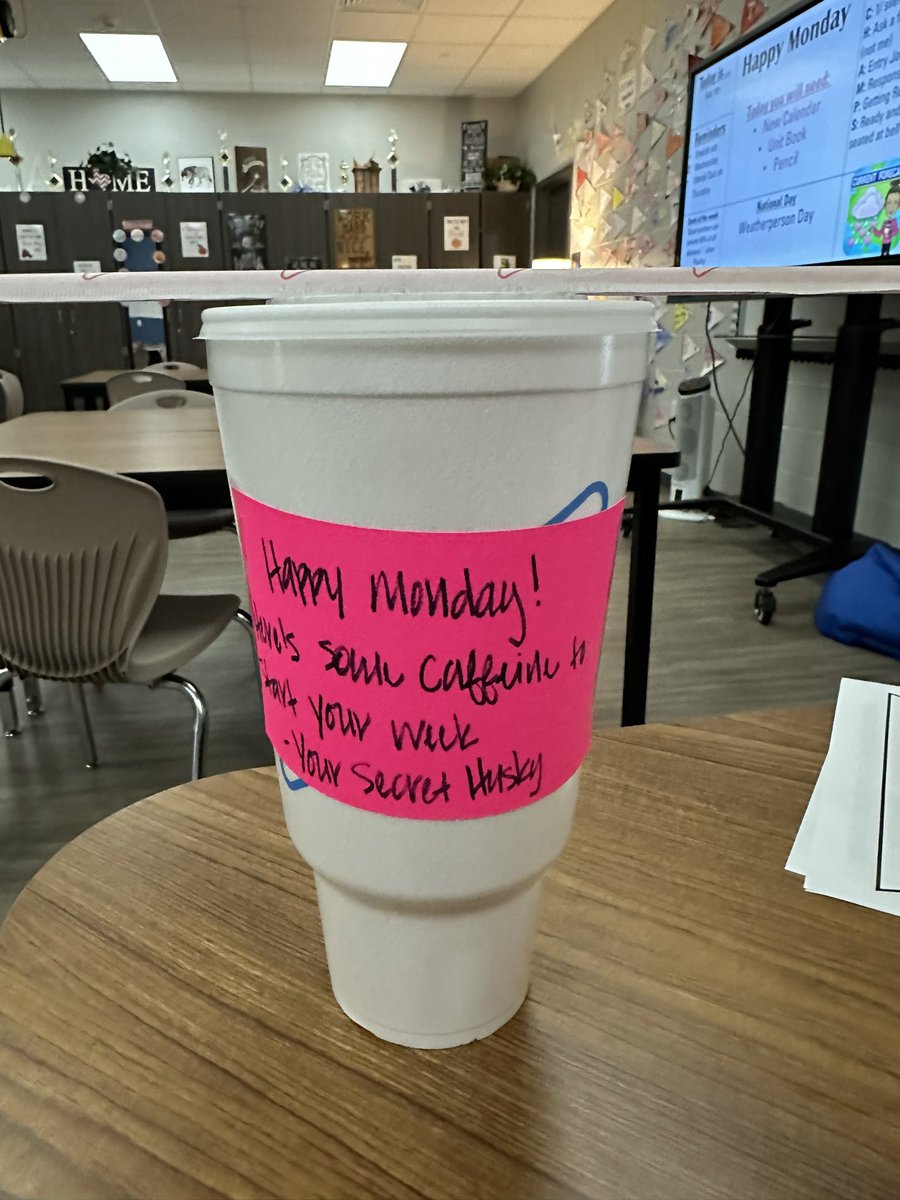 The best way to start the week 😍 #WeareHaskett #SecretHusky