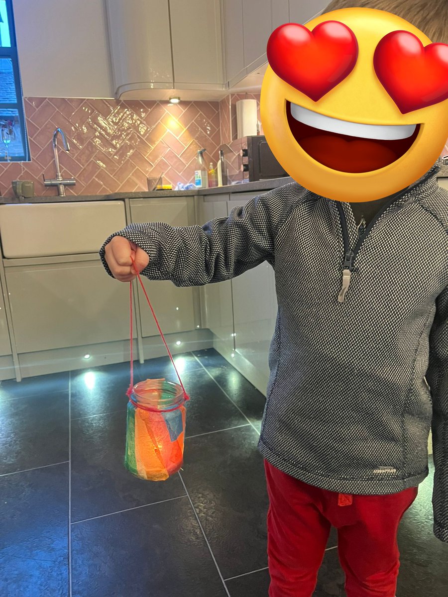 HOPECHILDCARE1's tweet photo. @MudandBloom Made this with my #mindee two years ago and he still loves it! (photo from their Mum) #recycle #glass #jamjar #light 🕯 https://t.co/1O74p7YCDJ