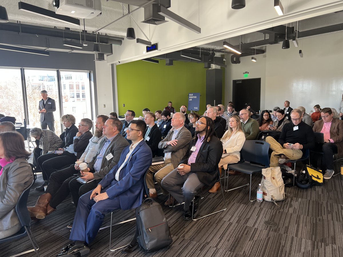 CommerceRI's tweet photo. We're here at CIC Providence as #BlueEconomy leaders collect feedback on the Component Projects that will be proposed in our #OceanTechHub grant submission.

Keep up with our progress at https://t.co/FKvMcd8IIY. https://t.co/QQh9UclO67