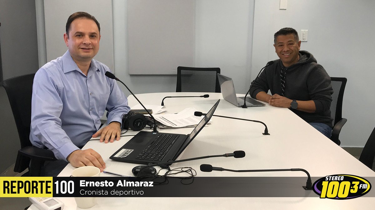 uniradiosonora's tweet photo. #Reporte100 | Para arrancar la semana con la mejor información de los deportes nos acompaña en cabina el cronista deportivo @EalmarazF.

¡Síguenos en redes sociales!  
🔴 YT https://t.co/pihI2qTU5l | FB https://t.co/FjtD4CfzFY | X https://t.co/L5jqudaUHe https://t.co/uRukvtsIaP