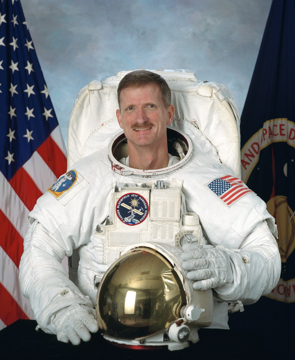 Join former NASA astronaut Joe Tanner for an award presentation and interactive session this Thursday on campus! Tanner will be presenting the Astronaut Scholarship to NDSU engineering student Jacob Sundberg. 

Details: 
📅 Thursday, Feb. 8
🕑 3:30-5 p.m.
📍 Alumni Center Atrium