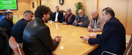 UGT_Andalucia's tweet photo. 👉Apoyo unánime de la @DIPUSEVI  a la plantilla de la empresa #Eviosys 

#fabrica #ERE #DosHermanas #Sevilla 

https://t.co/313QPrH9Ii https://t.co/O4mDzk14qj