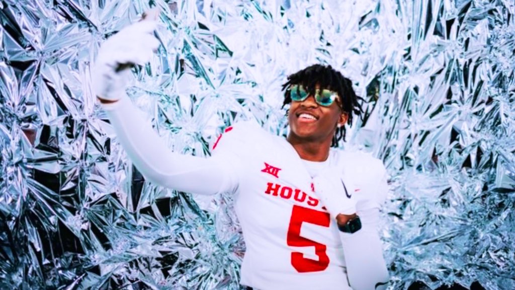 had an amazing visit <a href="/UHCougarFB/">Houston Football</a> truly appreciate all the coaches and staff for the hospitality #GoCoogs ❤️