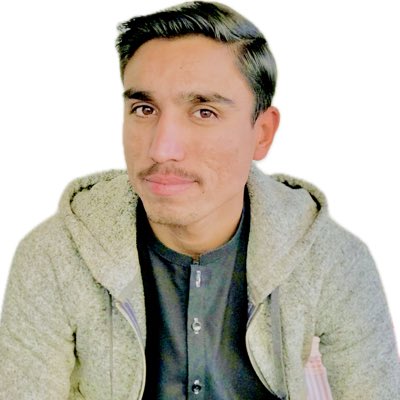 Shahzeb657's tweet photo. Really take your time getting to know people. Don’t be so excited to connect. 
People have so much hidden intentions,hidden toxicity,hidden personality traits! They will do everything to impress you before showing themselves
Take your time. Say NO sometimes. 
Protect your peace. https://t.co/Bn0D673odD
