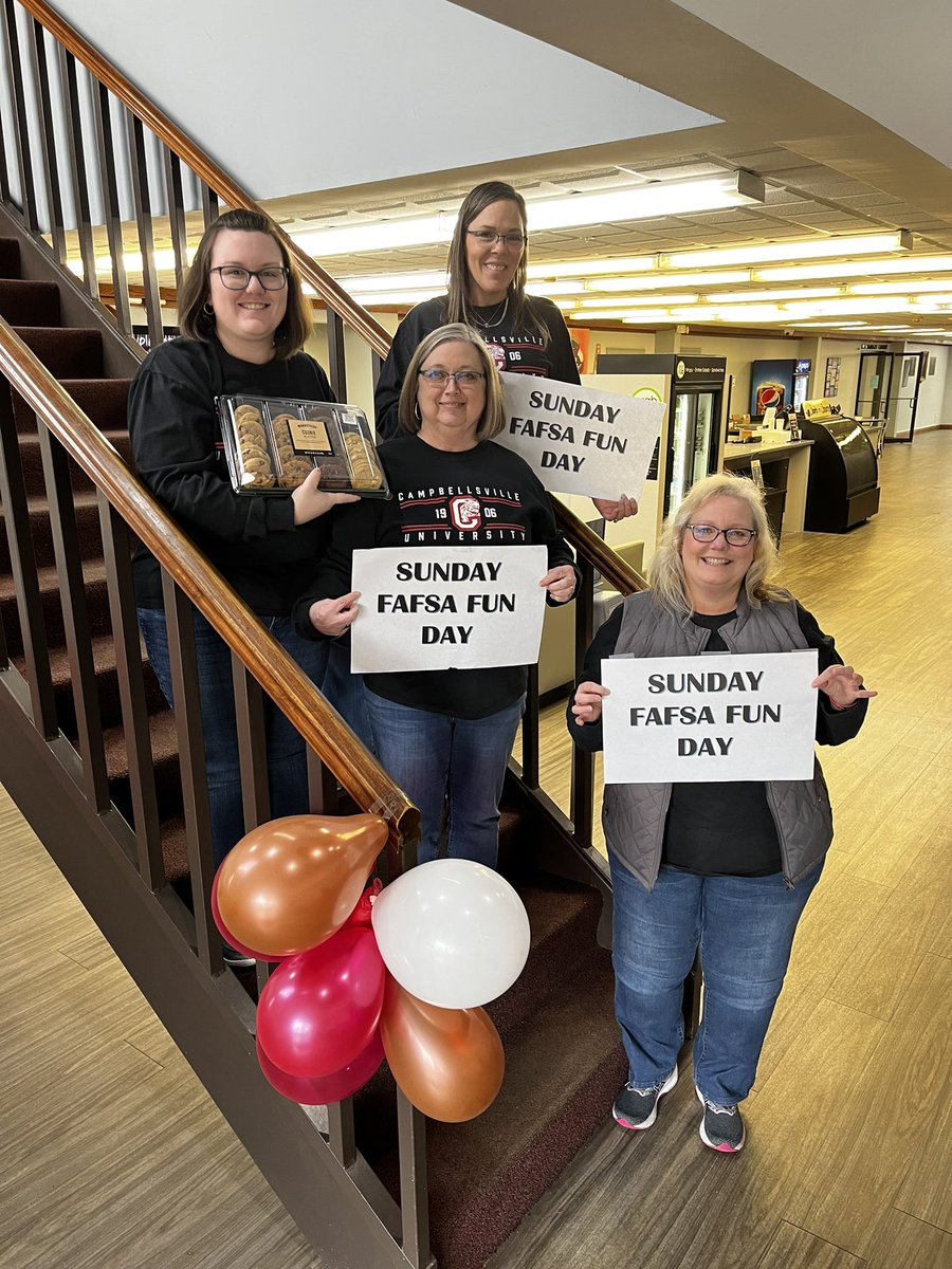 MacKenzie_KHEAA's tweet image. Sunday FAFSA Funday @CampbellsvilleU this weekend! What a FANTASTIC group of ladies. Their passion to serve CU students is unmatched. #proudalumni #CUSunday #FAFSA