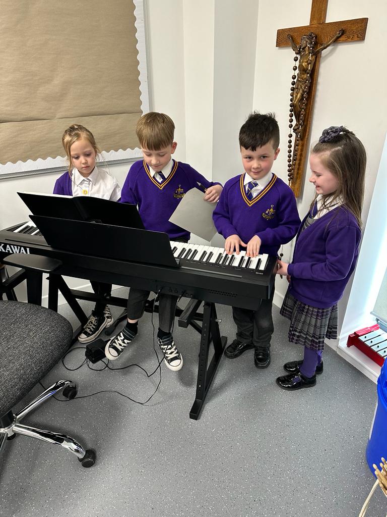 StCuthbertsPr's tweet photo. P1-3 groups are learning how to make a space soundscape with Mrs Gibson. They are investigating which instruments will make the best special effect sounds for their space journey. https://t.co/xZFHVtGYm0