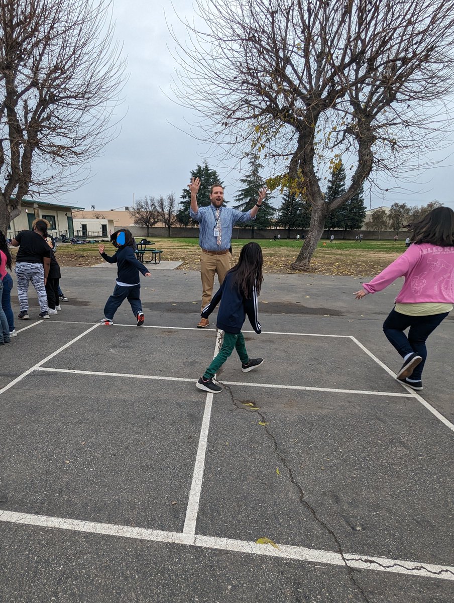 Our VP, Mr. Tibbits, teaches a group of students one of our structured recess games! Relationship building is an important part of the success at Van Horn. #schoolculture #structuredrecess #play
