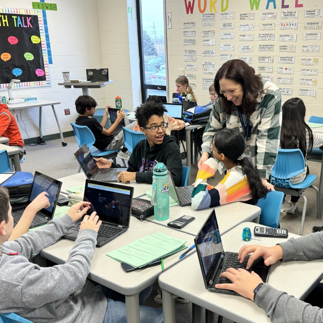 Maercker60's tweet photo. Kristen Novotny is new to District 60, but she is already finding ways to collaborate, engage, and elevate learning for students at Westview Hills. Check out the full story for more details! #d60learns
https://t.co/14kwxgOaLH https://t.co/eWANxAPnMn