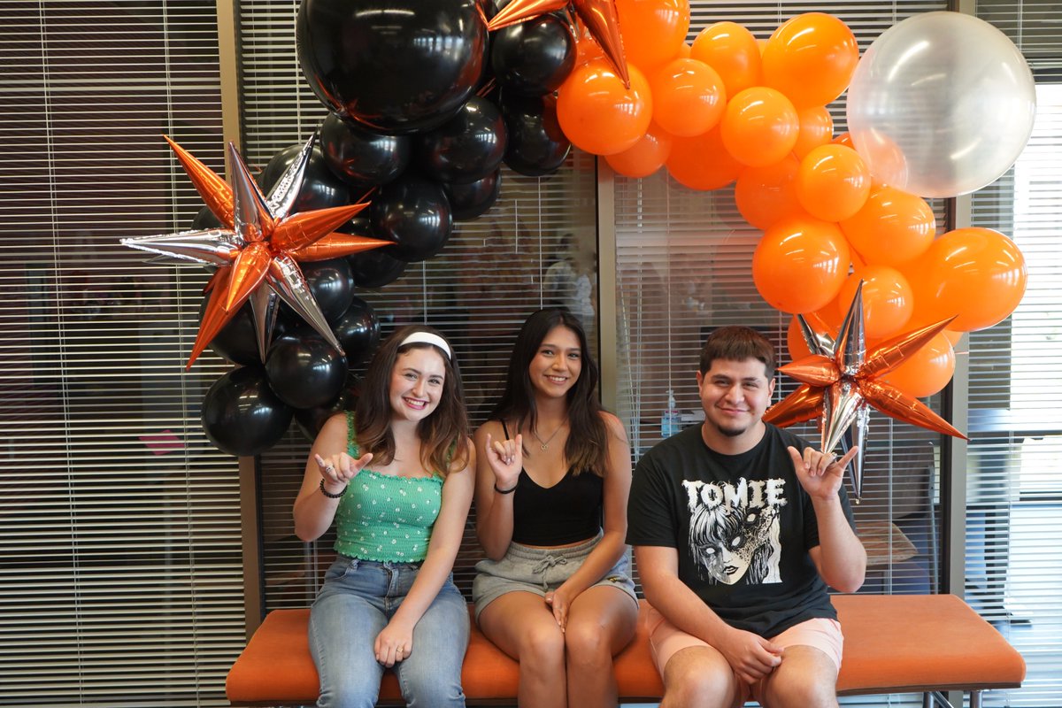 utpb's tweet photo. There’s never been a better time to become a Falcon! We have more scholarships and aid available than ever before. You can earn your degree debt-free. 

Applications are now open: https://t.co/isORr5lxa7 

#UTPB #FalconsUp #FalconFree #YourPlanOurPromise https://t.co/BmHFImGJ5H