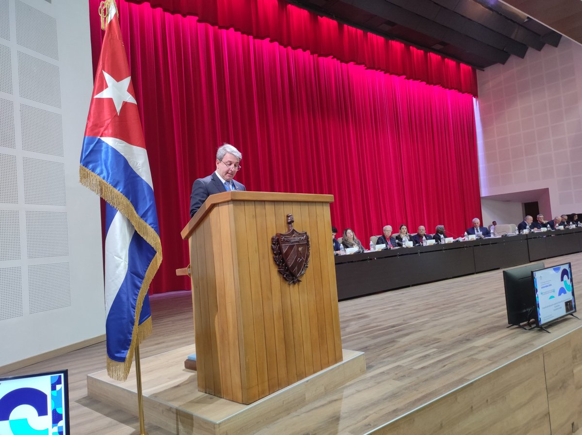 CongresoUniv's tweet photo. Ministro de Educación Superior @WalterBG_MES ofrece la bienvenida a delegados e invitados al Congreso con la presencia de las máximas autoridades del país con la conferencia: El aporte de la educación superior al desarrollo socioeconómico de las naciones: Experiencia cubana https://t.co/KPLaJgRPHv