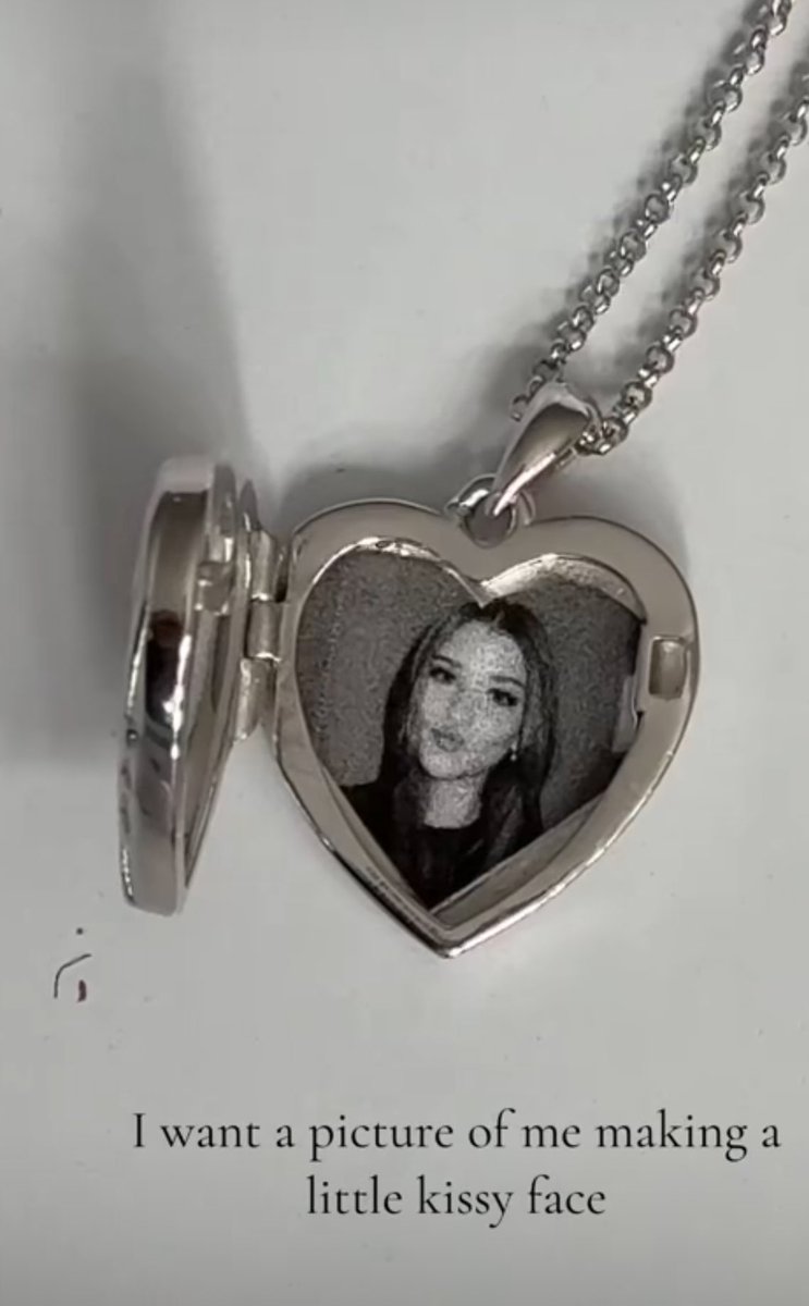 dead_alr_'s tweet photo. Guys rmbr when i- https://t.co/0G7VaydRef