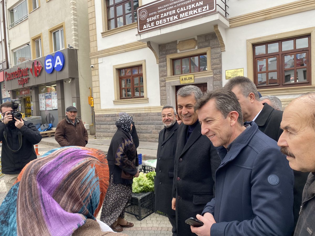 akpartinallihan's tweet photo. Nallıhan sokaklarında biz vatandaşımızı, vatandaşımız bizi kucaklamaya devam ediyor.
Nallıhan için hazırız, kararlıyız ! https://t.co/V5I5jhrSEZ