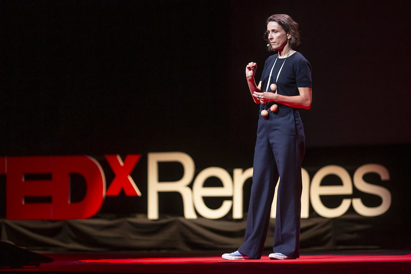 La vidéo de Céline Puff Ardichvili est en ligne ! “Mais l’essentiel de votre impact, il est peut-être dans 8 heures par jour de votre vie : il est peut-être dans votre boulot.” - @CelinePuffArdi 👉🏻tedxrennes.com/celine-puff-ar… 📸@FactoryViews #TEDxRennes2023 #greenwashing #planète