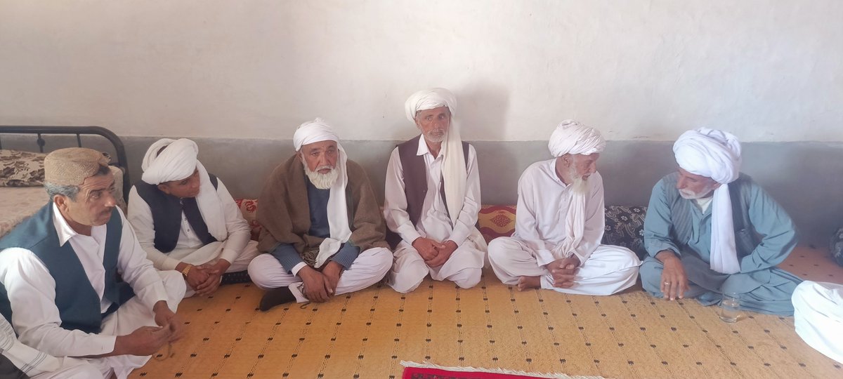 jaffarkbuzdar's tweet photo. امیدوار برائے ایم پی اے حلقہ پی پی 284 سردار جعفر خان بزدار کا قطبہ میں ملک عطا محمد روستمانی کے ہاں آمد جہاں انہوں نے برداری سمیت بھرپور سپورٹ اور حمایت کا اعلان۔ https://t.co/mIvdFHlSlV