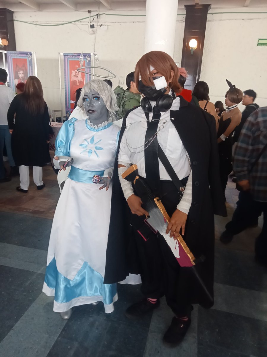 candymeg46's tweet photo. Fotos que me tomé en la TNT
#bsdfandom #japon #like #bsdcosplay #candymeg46 #yokohama #tokio #cosplayers #dazaicosplayer #dazaibungoustraydogs #dazaiosamu #dazaibsd #dazaicosplay #osamudazai #eldemonioprodigio #demonprodigy #convencion #fandoms #vendas #portmafia #HazbinHotel https://t.co/Pys40Mg56l