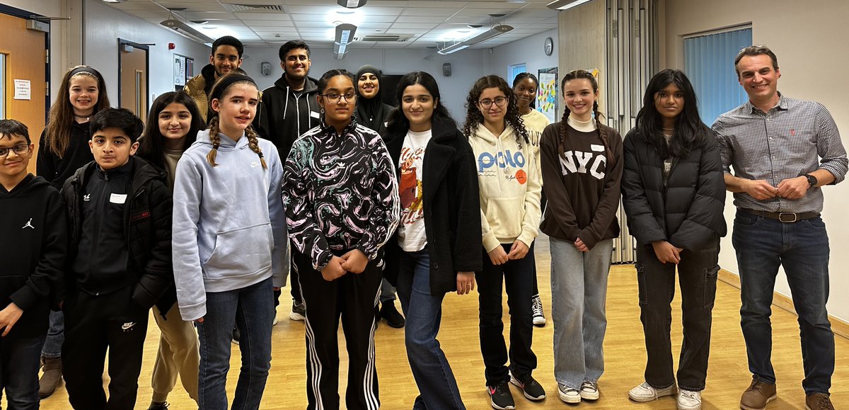 Young Research Champions West Midlands 💙 tweet media