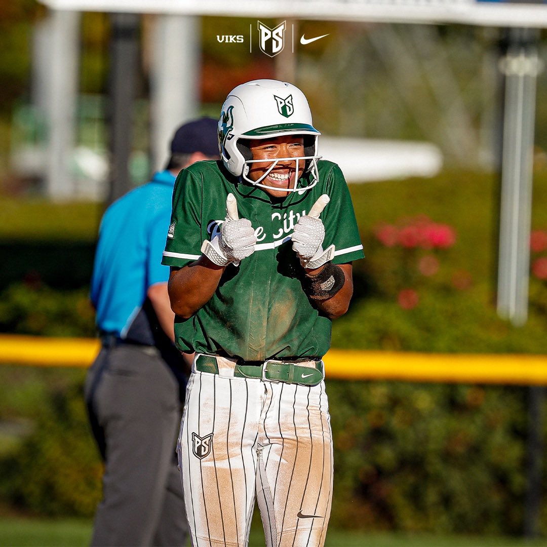 HAPPY OPENING WEEK 👍😁

#GoViks | #DefendTheShip