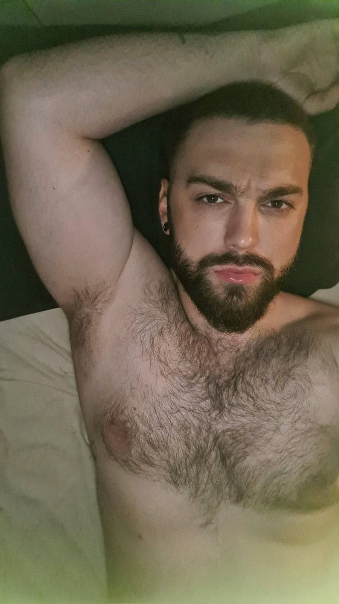 JimGe91's tweet image. Et si on se suivez sur Instagram ?  #gay #LGBTQIAAllTogether instagram.com/james_roz91?ig…