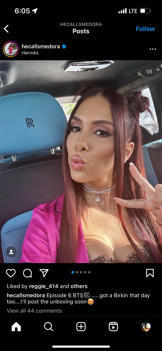 jeeeeeeber's tweet photo. @februarysfather @HoodiFultz @PaoloLegacy And here’s her bragging about her rolls Royce https://t.co/LE0Uh8CYoK