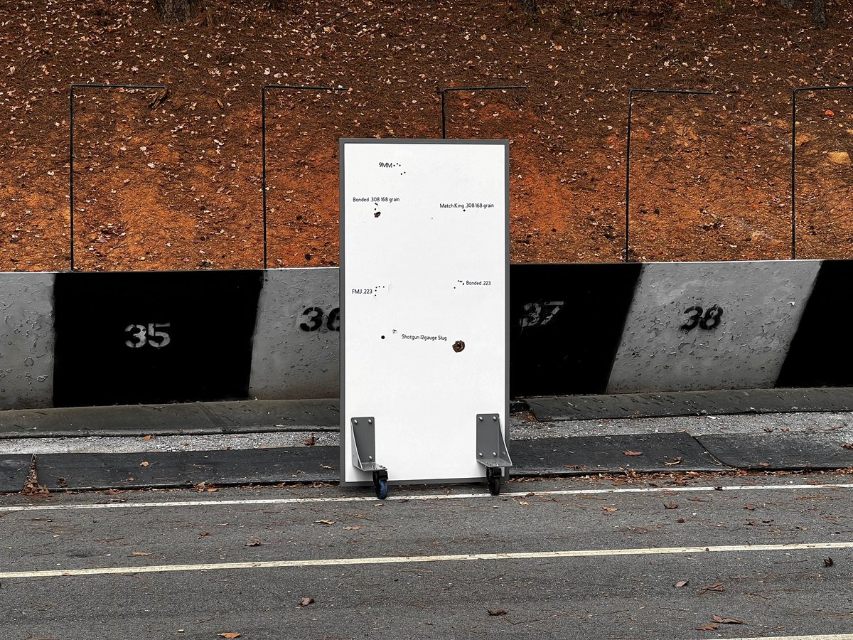 DanaSafety's tweet photo. Whether you’re protecting a classroom full of students, or an office full of employees…this non-intrusive functional whiteboard easily rolls in front of doors and locks in place.

https://t.co/njgPmV89b5

#danasafetysupply #tacticalgear #protection #CommunitySafety #tactical https://t.co/elyn6e4dBO