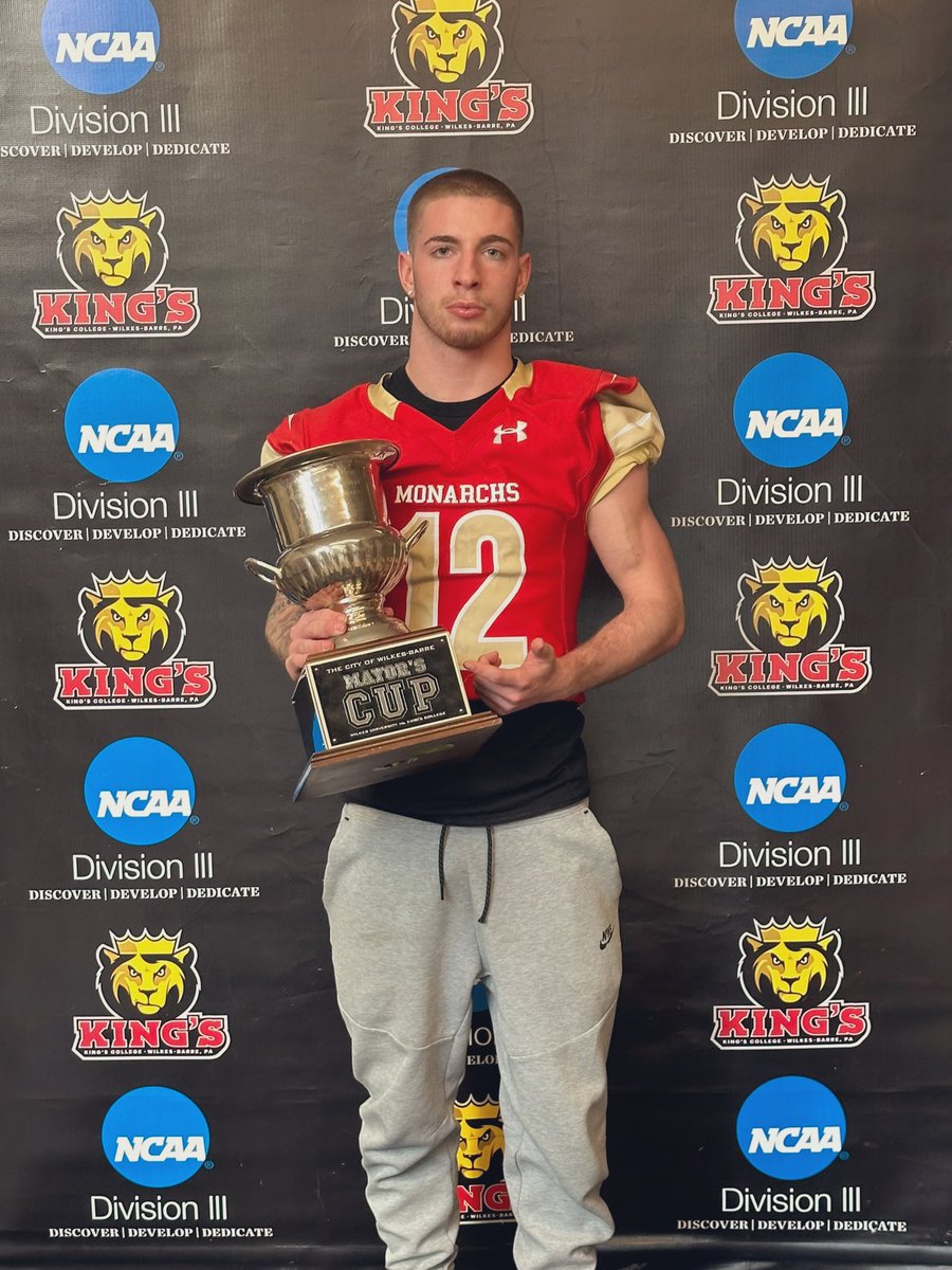 JohnBardin2's tweet photo. Had a great time this past weekend on my overnight visit @KingsCollegeFB. Enjoyed getting to see the campus and learn about what Kings has to offer. https://t.co/qx9jnW9IRu