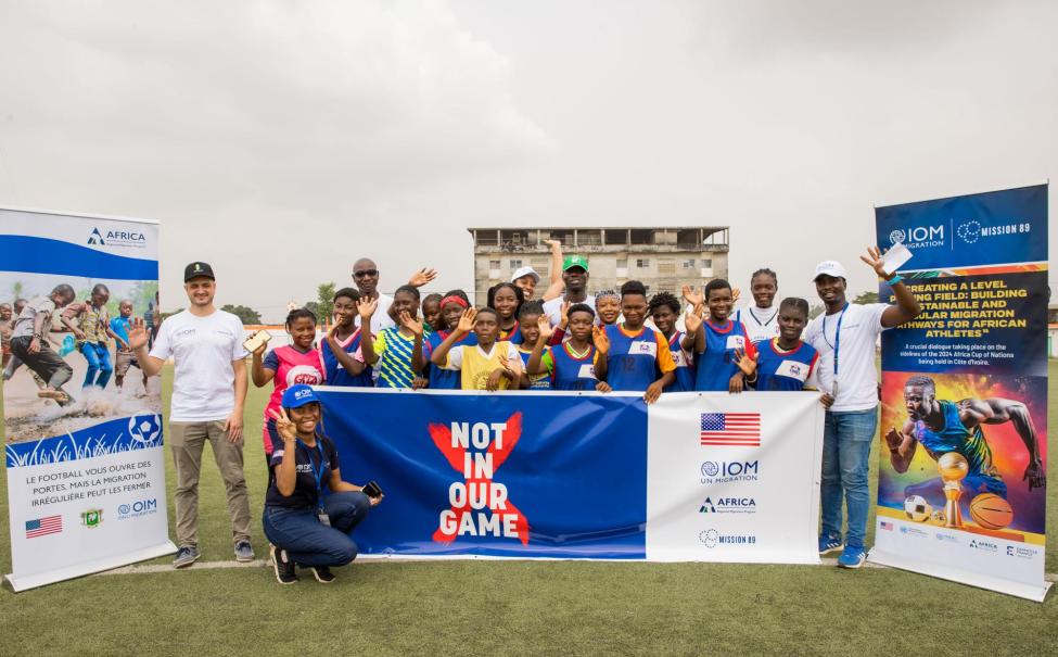 Sports and safety go hand in hand! 👊Proud to partner with @statePRM through the #ARMP & @Mission_89 to inspire 80 young Ivorian athletes during the #AfricaCupOfNations🏆Let's raise awareness of the dangers of irregular migration & promote safe pathways🛡️ bit.ly/3uwvfuK