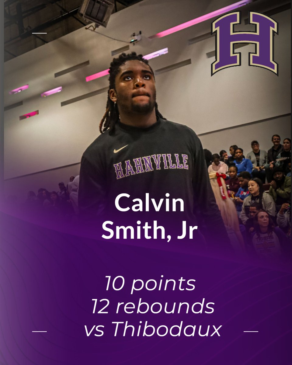 We know this looks familiar. Calvin Smith, Jr. logged another double double this past Friday vs Thibodaux.