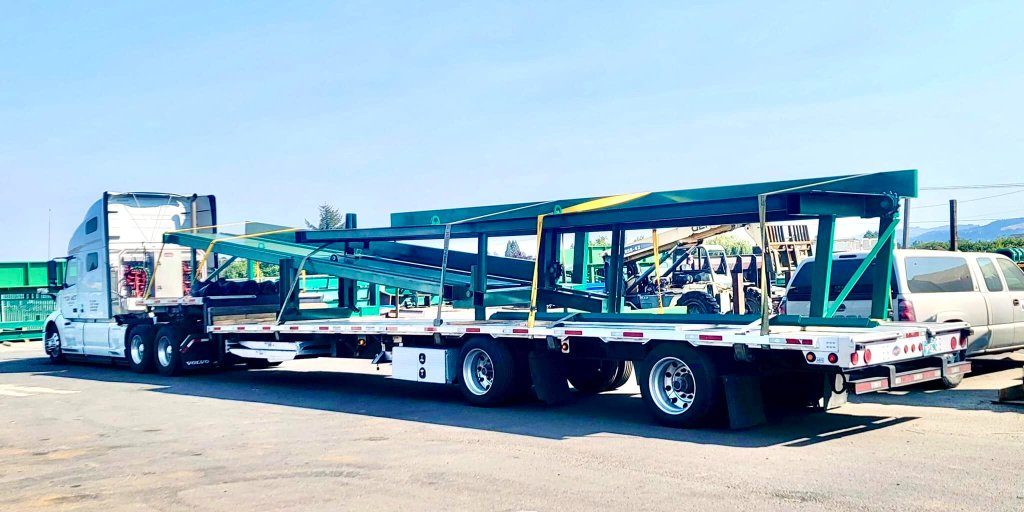 conectexpress's tweet image. Essential Tips for Securing Cargo on Flatbed Trucks! 

Are you in the logistics? Keeping your cargo secure is not just a practice; it's a necessity! 

connectexpressllc.com/flatbed-soluti…

#Logistics #Transportation #CargoSecurement #FlatbedTrucks #SafetyFirst #ConnectExpress