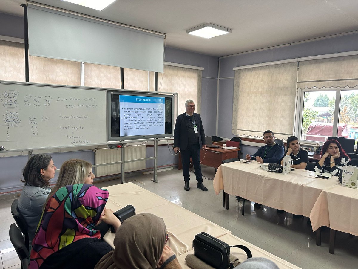 ScientixTurkiye's tweet photo. STEM Eğitici Eğitimi Hizmetiçi Eğitim Kursu, 5-9 Şubat 2024, Rize Çayeli Hizmetiçi Eğitim Enstitüsünde bugün başladı! 
@mebyegitek 
@tcmeb https://t.co/sT6nEqplBL