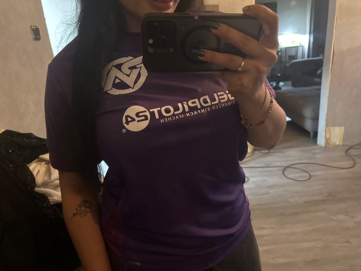 Was haben wir hier 🥰 @AnarchyRaccoons neue Jerseys 🙏