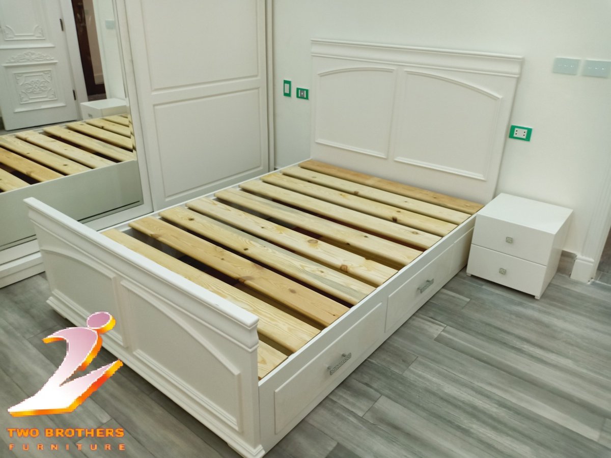 Two_brothers2's tweet photo. high quality bedroom with custom dimensions
#two_brothers_furniture 
#furnituremanufacturer #furniture #furnituredesign #furnituredesigner 
#interiordesign #customdesign 
#bedroomdecor #bedroom 
#bedroomdesign #bed #wardrobe #handmade https://t.co/UyzYAtqSEl