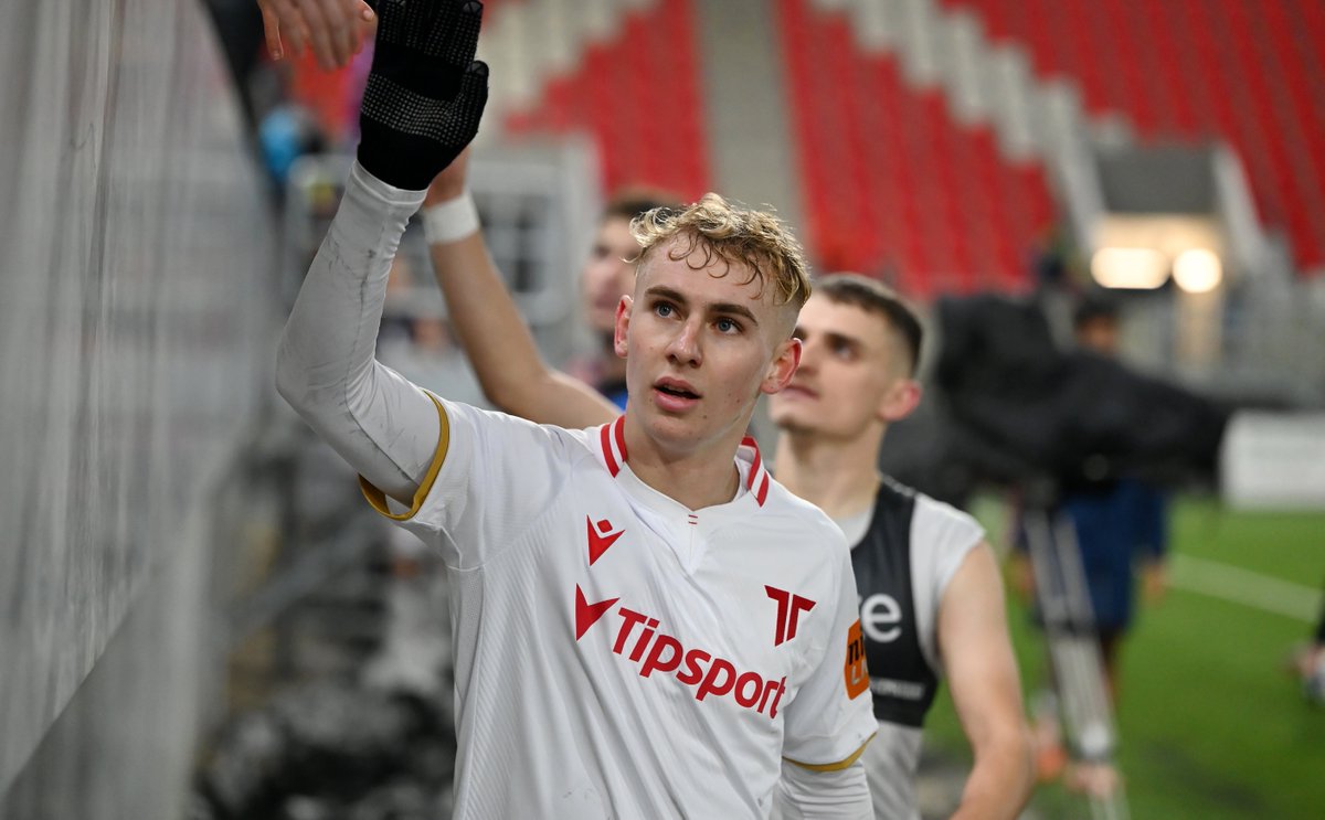 astrencin's tweet image. ✍️ | 𝐍𝐄𝐖 𝐒𝐈𝐆𝐍𝐈𝐍𝐆

𝓦𝓮𝓵𝓵 𝓭𝓮𝓼𝓮𝓻𝓿𝓮𝓭! Tadeáš Hájovský, our Academy midfielder has signed his first professional contract. 𝓒𝓸𝓷𝓰𝓻𝓪𝓽𝓾𝓵𝓪𝓽𝓲𝓸𝓷𝓼!

Keep up the hard work, Hajo! 🤍❤️

#astrencin #firstcontract