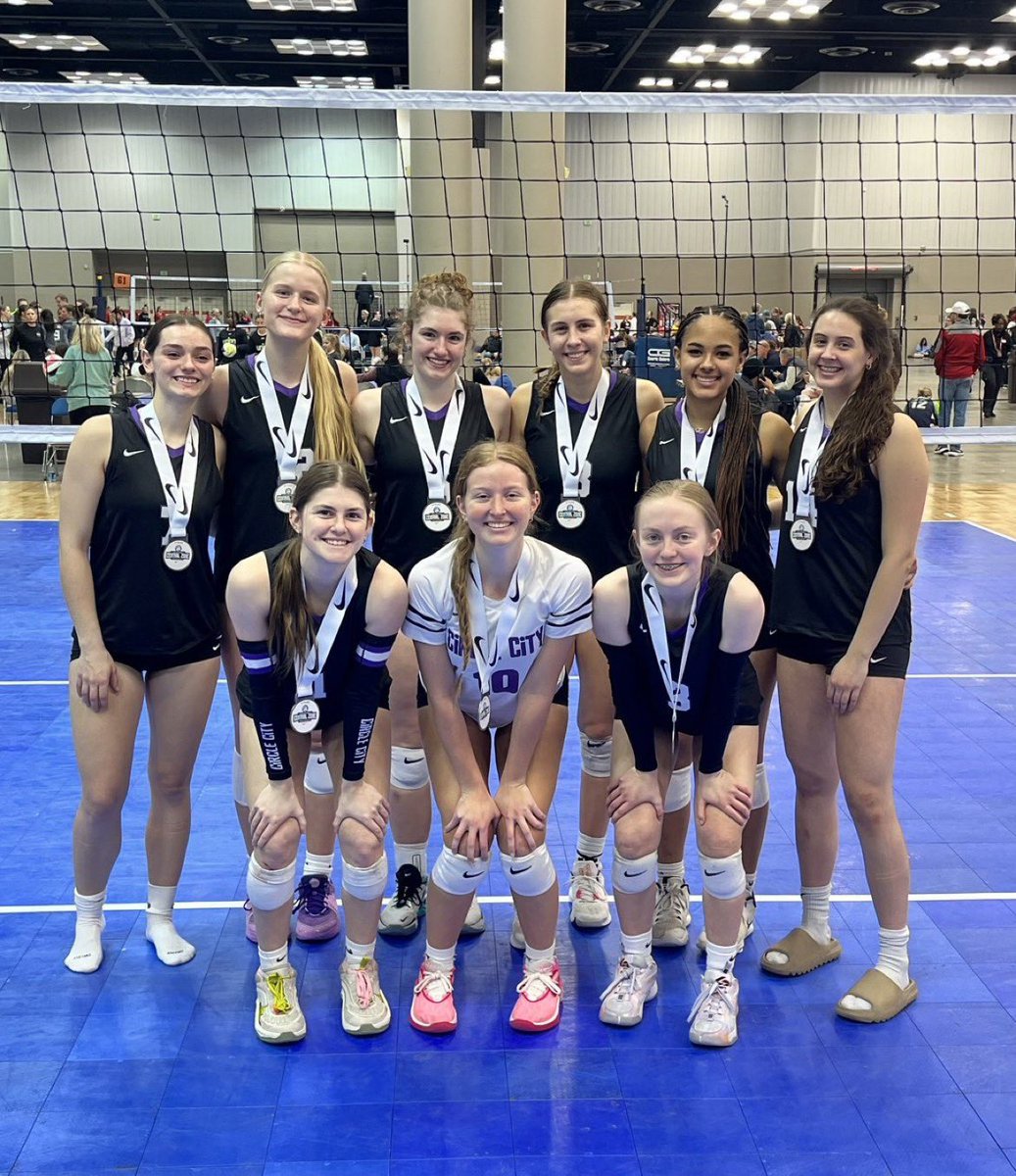Circle City VBC (@circlecityvbc) on Twitter photo Congratulations to 17 Black on their Third Place Finish in the 17 Premier Red Division at Central Zone Invitational this past weekend! Great job ladies🔥 <a href="/CCVBCrecruit/">Circle City Volleyball Recruiting</a> #circleproud Congratulations to 17 Black on their Third Place Finish in the 17 Premier Red Division at Central Zone Invitational this past weekend! Great job ladies🔥 <a href="/CCVBCrecruit/">Circle City Volleyball Recruiting</a> #circleproud