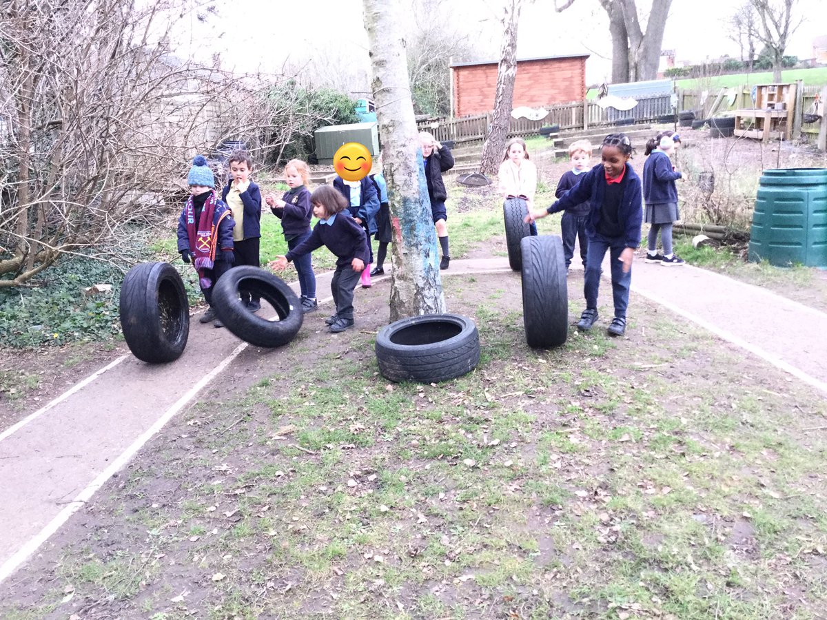 NashMillsSchool's tweet photo. Lucky dip club chose to have tyre races. We split into teams and watched how far the tyres rolled.
#tyretraining #wellbeingweek https://t.co/KbLxYAHMaQ