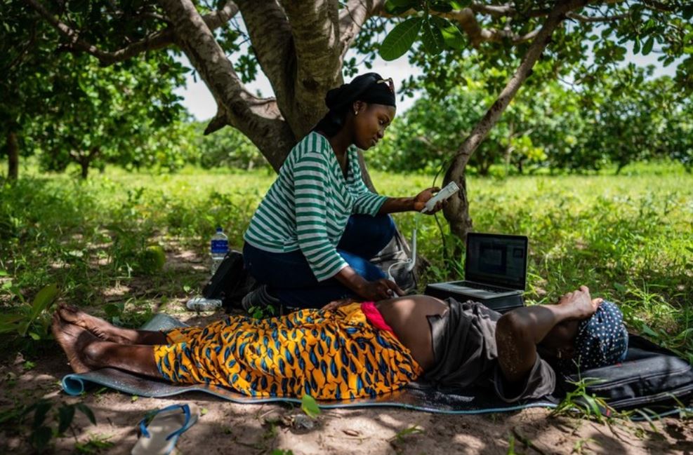 Impact of climate emergency on pregnant women explored thanks to £2m @wellcometrust funding. A group of 700 pregnant women in The Gambia will be studied during the international four-year study, partly led by @PerriLab 👉joh.cam.ac.uk/impact-climate…