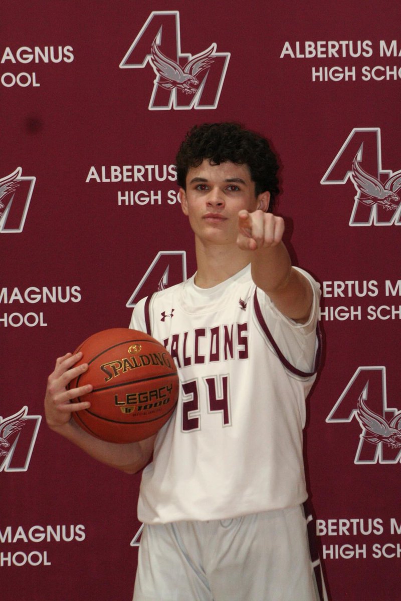 Gameday! 
Be there tonight! 
Varsity Boys at 5 followed by JV at 6:45
#letsgofalcons