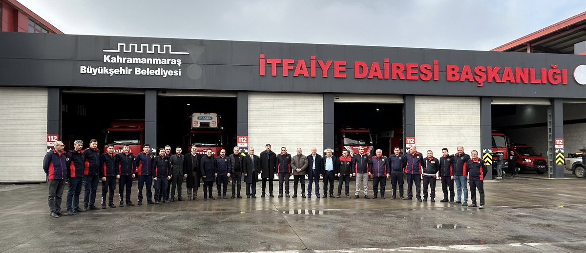 #KahramanMaraş’ımızın Kahramanları İtfaiye, Zabıta Memurlarımızı ziyaret ettik.
Dertleştik, sıkıntıları sorunları çözümleri mücadelemizi anlattık.

Oğullarını Torunlarını Depremde toprağa vermiş Hüseyin Emmimi ziyaret ettik.
Dualar ettik Duasını aldık
Rabbim sabır ihsan eylesin🤲🏼