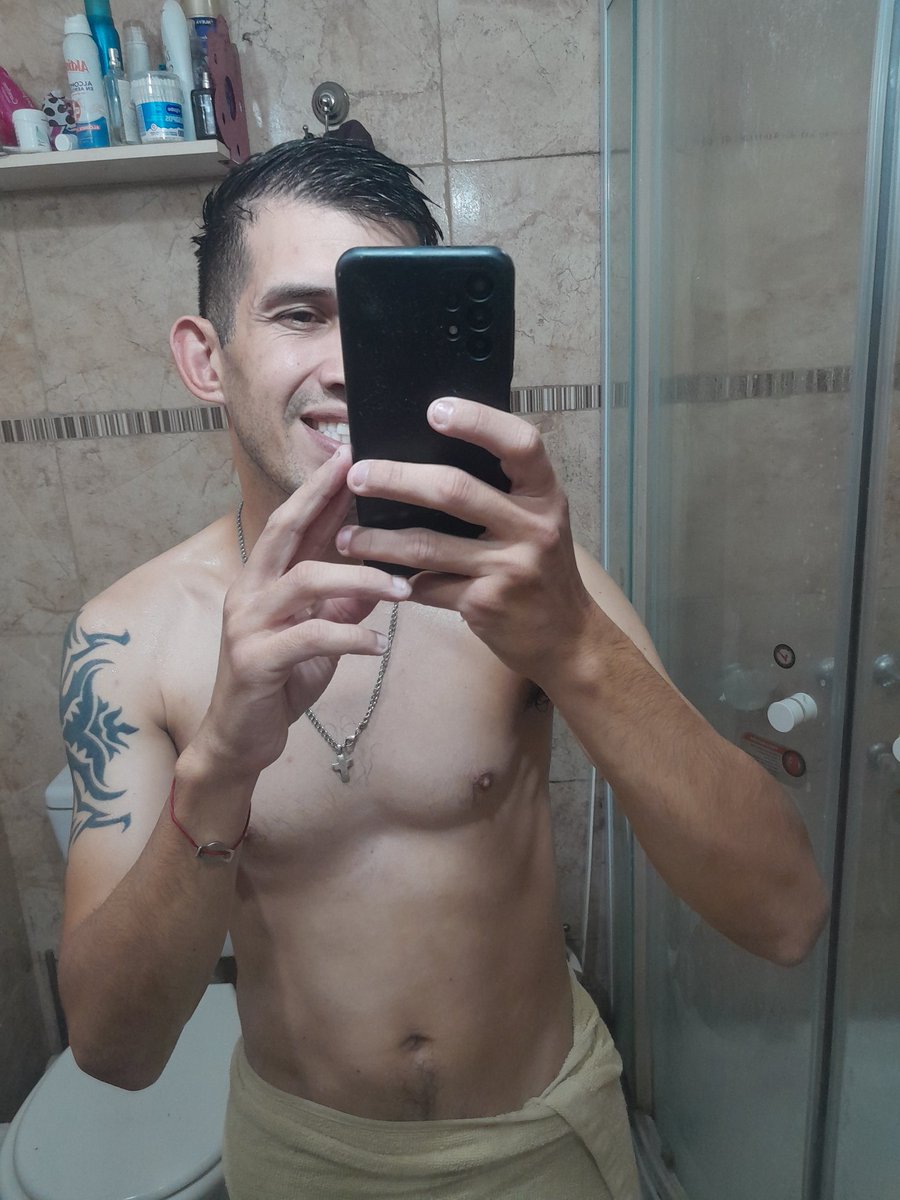 franssito_'s tweet photo. Les dejo un lindo videito, que tengan una linda semana
No se olviden de seguirme!!

https://t.co/cGFjKvA633
https://t.co/pElB2FEp0P
https://t.co/EzWnRR1Ycf

#onlyfans #Onlyfanslatinoamerica #onlyfanspromo #onlyfansFree #cafecitoapp #desnudomasculino #pijas #vergashermosas #pija https://t.co/fLbwR8kic1