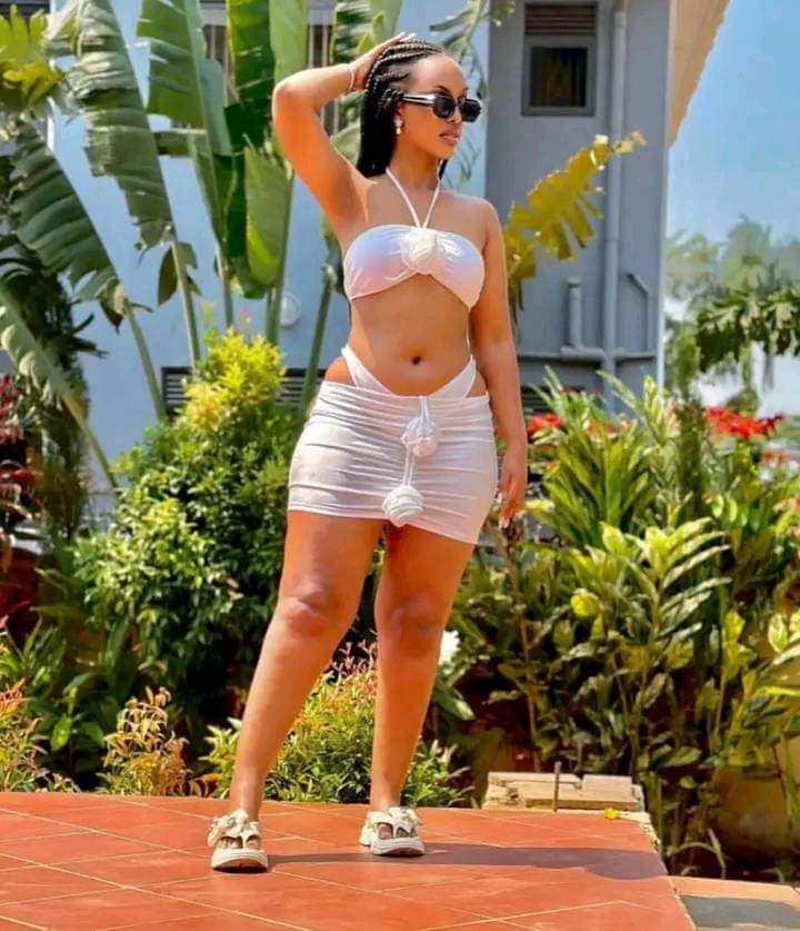 Tangu nizaliwe sijawahi kutosheka na ndizi hata nikipata Leo  bado nataka ata saivi nataka