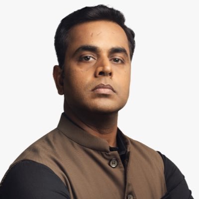 Rahultahiliani9's tweet photo. अपराध करने वाला और अपराध छुपाने की कोशिश करने वाला दोनों अपराधी कहलाते हैं ….

थू है !!!! https://t.co/SUDeJZLX41