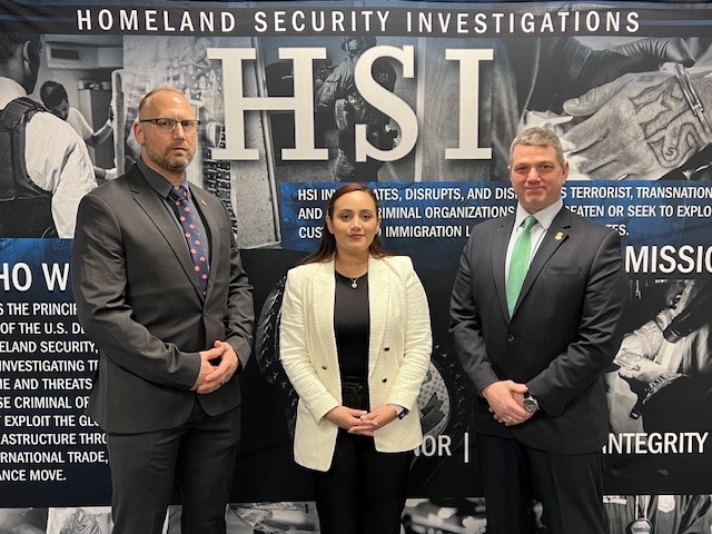 HSI Chicago tweet media