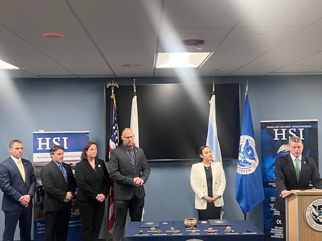 HSI Chicago tweet media