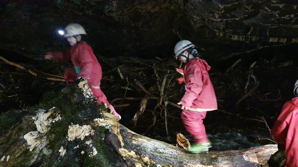 KRedding_LPS's tweet photo. We've made it here safe and have been straight out into the caves! Everybody got stuck right in, many overcoming some fears! Great start to our trip. @LansdownePS https://t.co/SE6qy9Jxqx