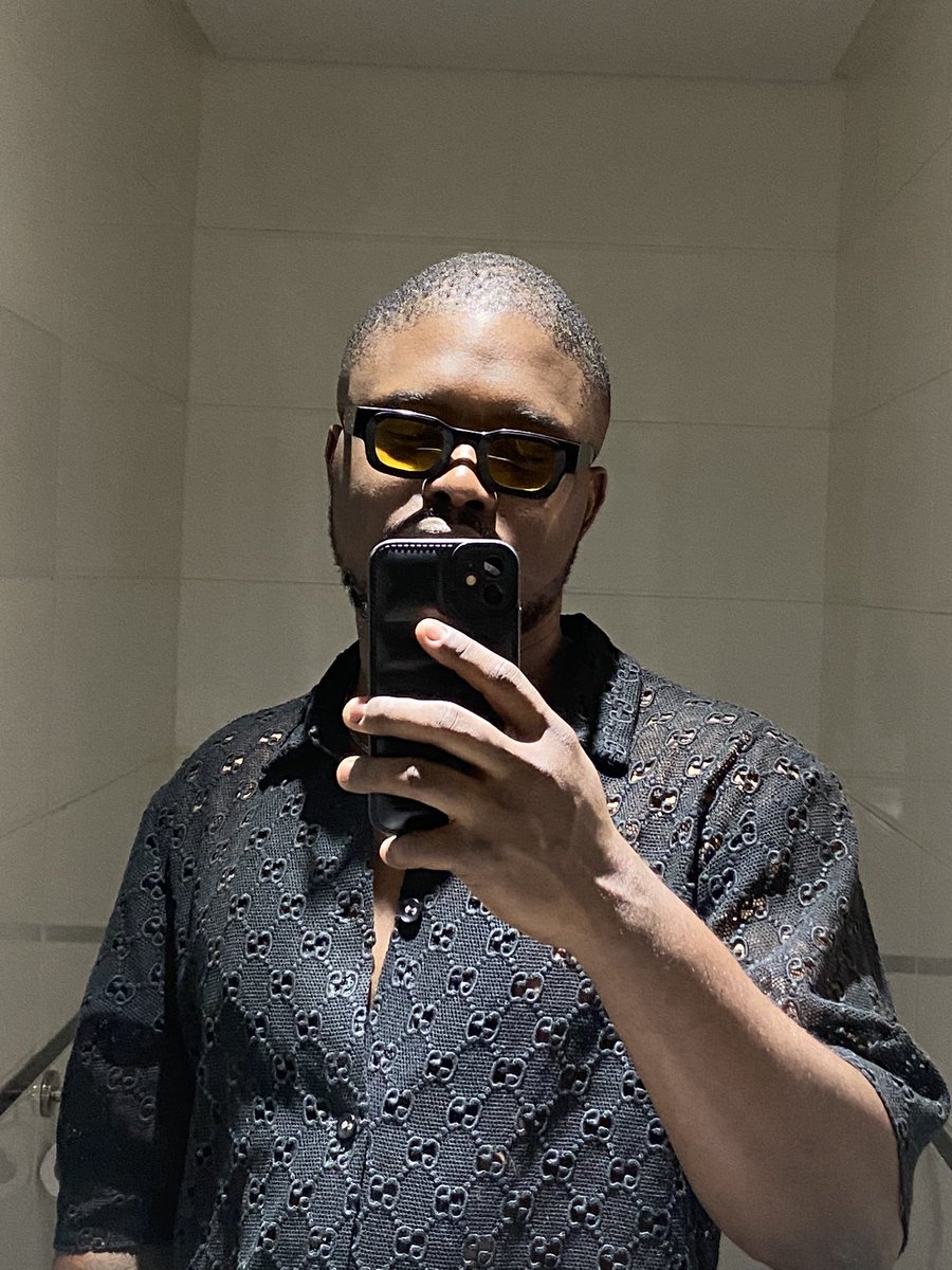 AGUNNABUEZE's tweet photo. MEHN I NEVER SEEN THIS SIDE OF YOU BEFORE⦠#SWEETERMAN https://t.co/WvD8suKJ4v