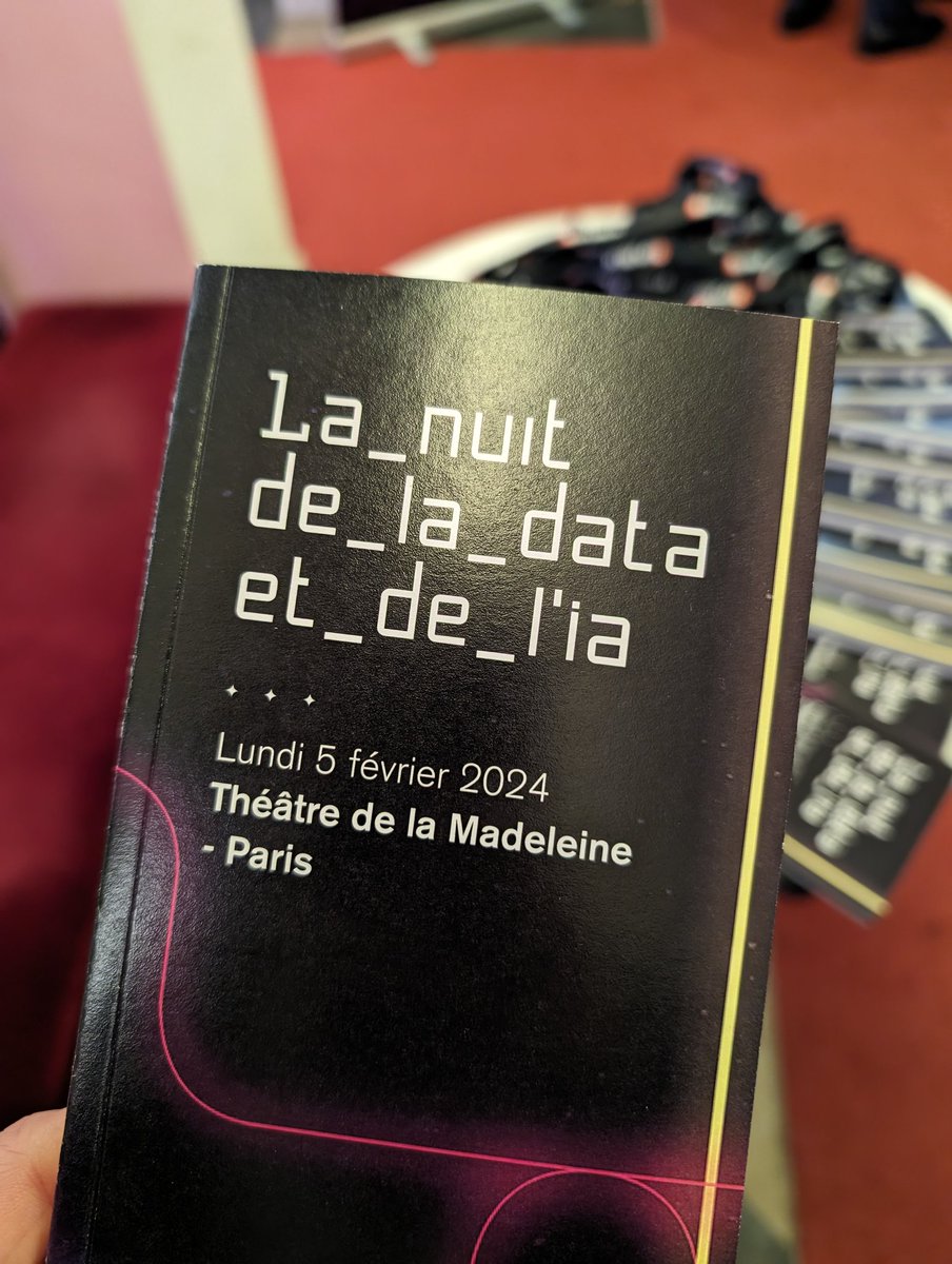 C'est parti pour la nuit de la Data, organisée par @Republik_IT #NuitDeLaData